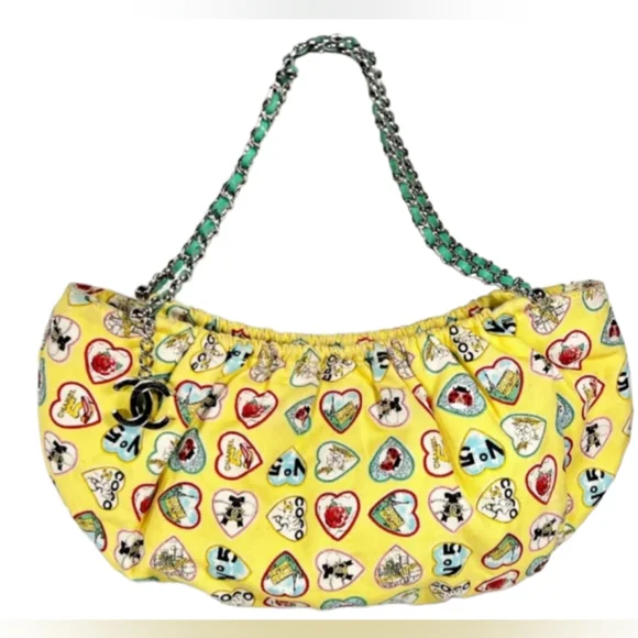 Authentic CHANEL Limited Edition 2006 Valentine Handbag Excellent Condition - Picture 1 of 7